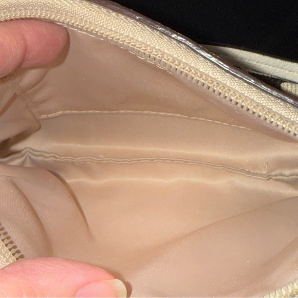 Vintage Coach Wristlet Wallet Taupe Signature Canvas White Leather Trim GUC - Picture 5 of 6